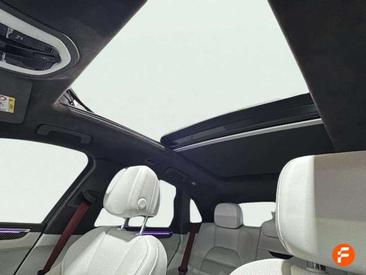 Porsche Macan Electrique Turbo — photo 22