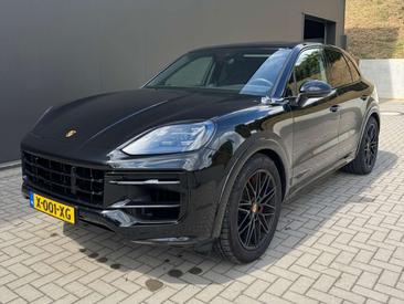 Porsche Cayenne III Turbo — photo 2