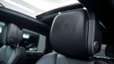 Porsche Macan Electrique Base — photo 10