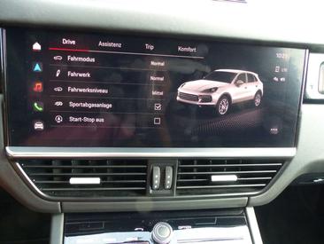 Porsche Cayenne III Platinum Edition — photo 21