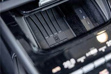 Porsche Cayenne III S, E-Hybrid — photo 33