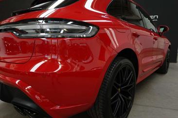 Porsche Macan Electrique GTS — photo 15