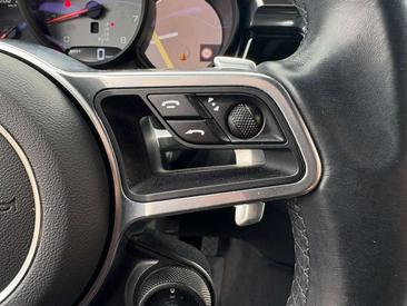 Porsche Macan Electrique S — photo 14