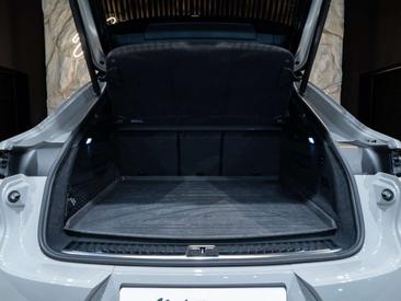 Porsche Cayenne III E-Hybrid — photo 37