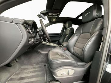 Porsche Macan Electrique GTS — photo 9