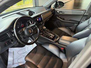 Porsche Macan Electrique Base — photo 7