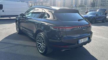 Porsche Macan Electrique Base — photo 4