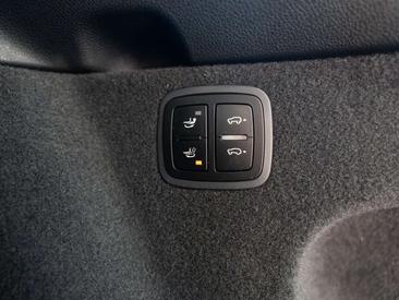 Porsche Macan GTS — photo 20