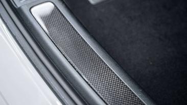Porsche Macan Electrique Base — photo 26