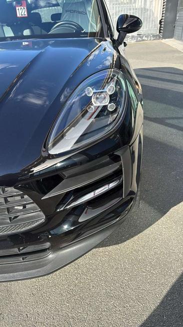 Porsche Macan Electrique Base — photo 8