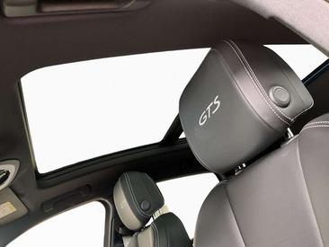 Porsche Macan Electrique GTS — photo 16