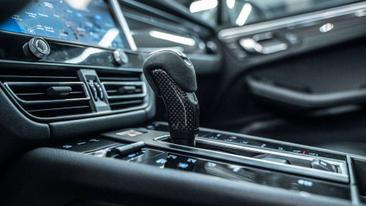 Porsche Macan Electrique Base — photo 30