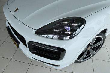 Porsche Cayenne III E-Hybrid — photo 6