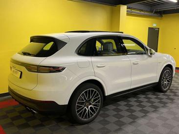 Porsche Cayenne III E-Hybrid — photo 22