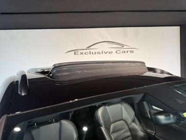 Porsche Macan Electrique Base — photo 21