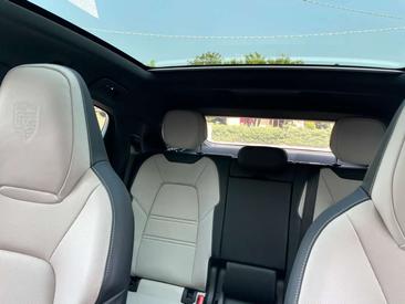 Porsche Cayenne III Turbo — photo 19