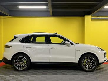 Porsche Cayenne III E-Hybrid — photo 31