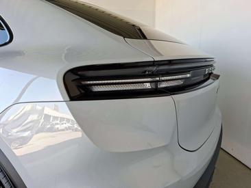 Porsche Macan 4S — photo 4