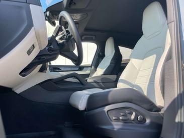 Porsche Cayenne III Turbo — photo 25