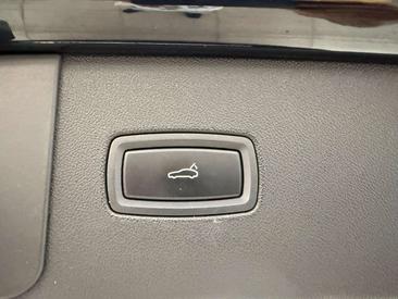 Porsche Cayenne III — photo 14