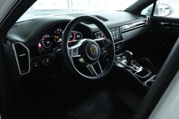 Porsche Cayenne III E-Hybrid — photo 28