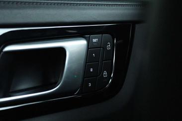 Porsche Cayenne III E-Hybrid — photo 30