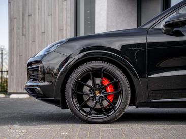Porsche Cayenne III E-Hybrid Platinum Edition — photo 14