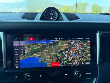 Porsche Macan GTS — photo 10