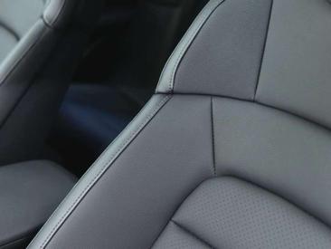 Porsche Taycan Cross Turismo — photo 10