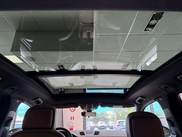 Porsche Cayenne III — photo 23