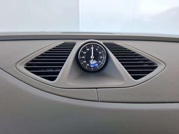 Porsche Macan 4S — photo 20