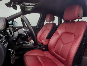 Porsche Macan Electrique — photo 11