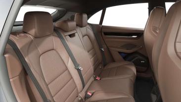 Porsche Macan 4S — photo 13