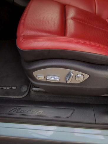 Porsche Macan Electrique — photo 13