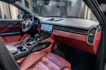Porsche Cayenne III GTS — photo 24