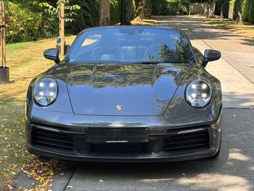 Porsche 992 I Carrera 4S — photo 3