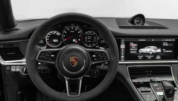 Porsche Panamera II GTS — photo 10