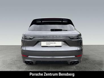 Porsche Cayenne III GTS — photo 8