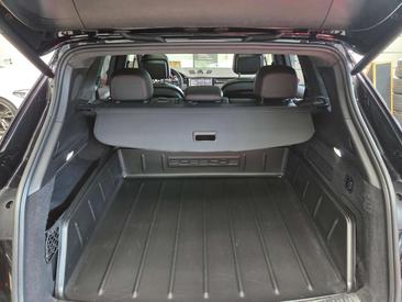 Porsche Cayenne III GTS — photo 27