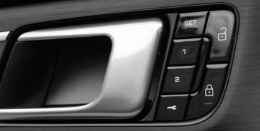 Porsche Panamera II GTS — photo 21