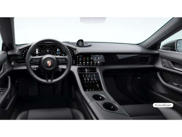 Porsche Taycan — photo 9