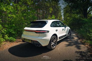 Porsche Macan Electrique S — photo 12