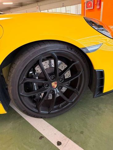 Porsche 718 Spyder — photo 16