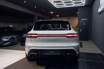 Porsche Macan Electrique S — photo 17
