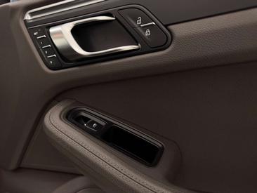 Porsche Macan Electrique — photo 25