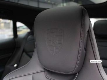 Porsche Taycan Black Edition — photo 23