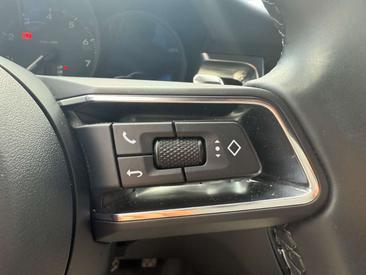 Porsche Macan Electrique Base — photo 14