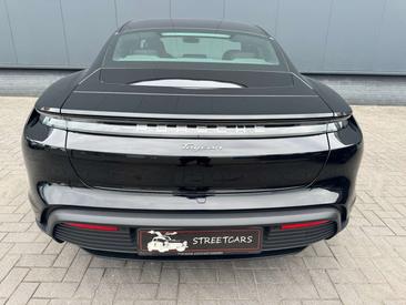 Porsche Taycan — photo 4