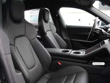 Porsche Taycan Black Edition — photo 25
