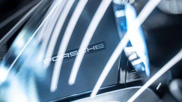 Porsche 992 II Carrera 4S — photo 19